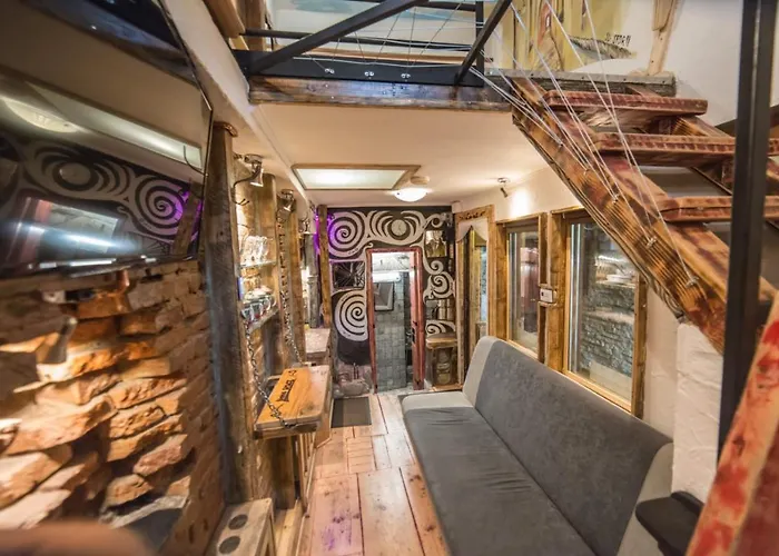 Rent A Room - Be Rustic