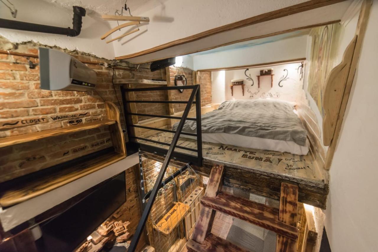 Rent A - Be Rustic Braşov