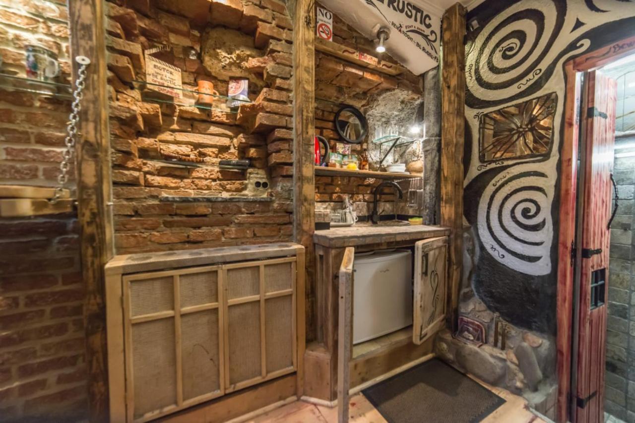 Rent A - Be Rustic