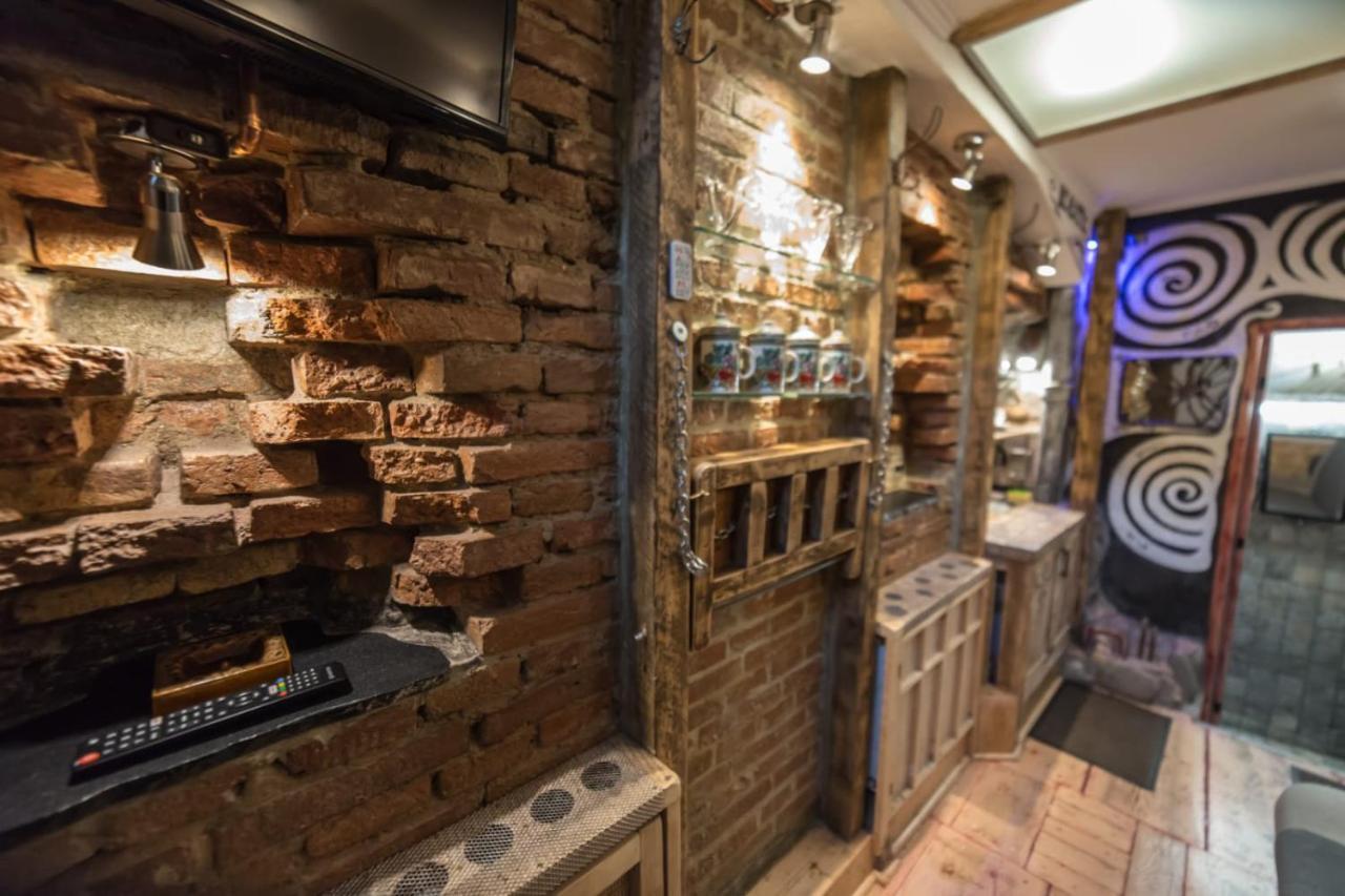 Rent A - Be Rustic Apartamento Braşov